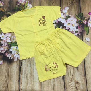 Bộ quần áo cộc cài giữa Thái Hà Thịnh
