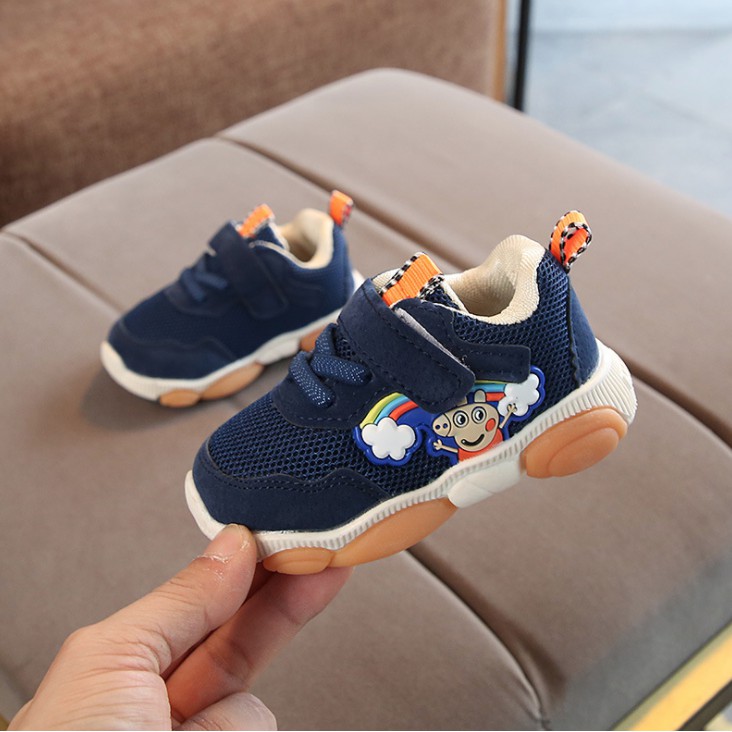 Giày tập đi, giày sneaker, giày thể thao heo Peppa (3 màu)