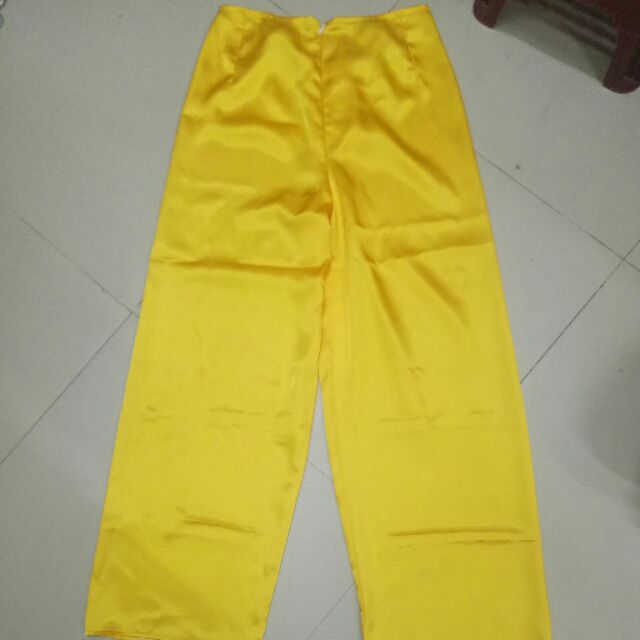 Quần ( Diễm Hương)