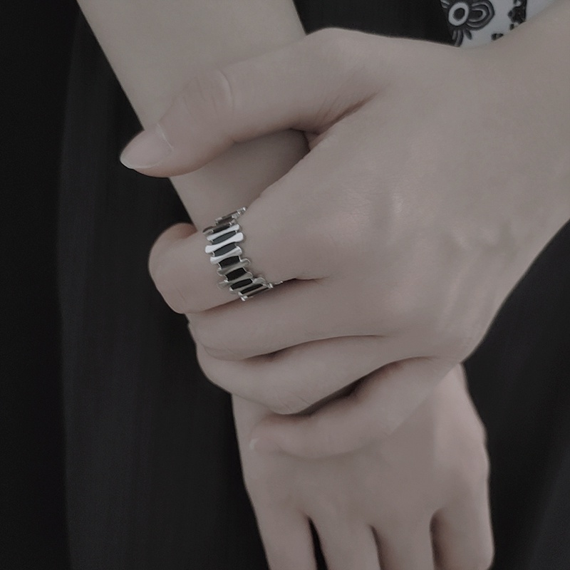 Nhẫn Thép Titan Thiết Kế Không Đồng Đều Nâng Cao Phong Cách hip hop ins Cho Cặp Đôi