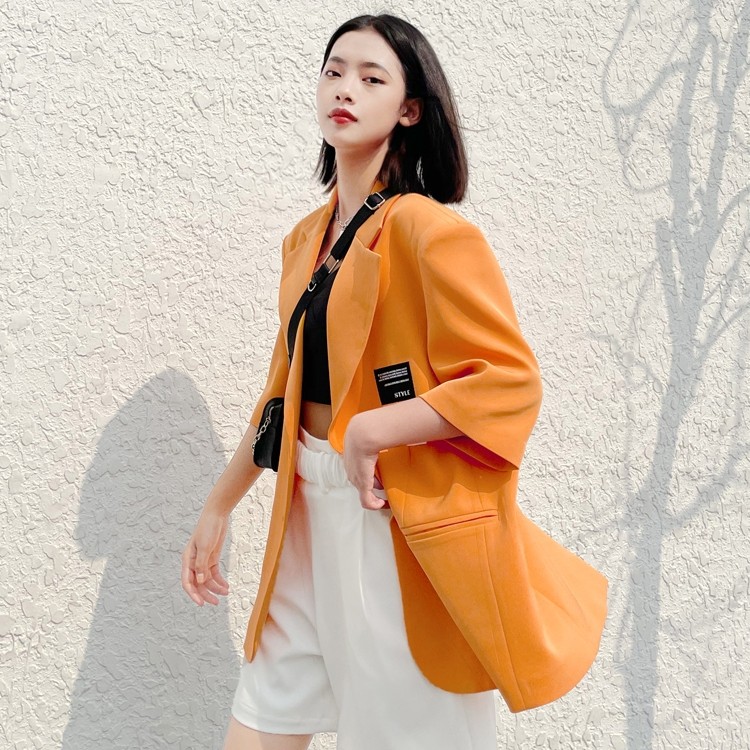 Áo khoác blazer ngắn tay dáng rộng xinh xắn theo phong cách Hàn Quốc cho nữ 2021 | BigBuy360 - bigbuy360.vn