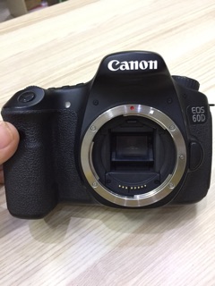 Máy ảnh Canon 60D kèm lens 18-55 STM