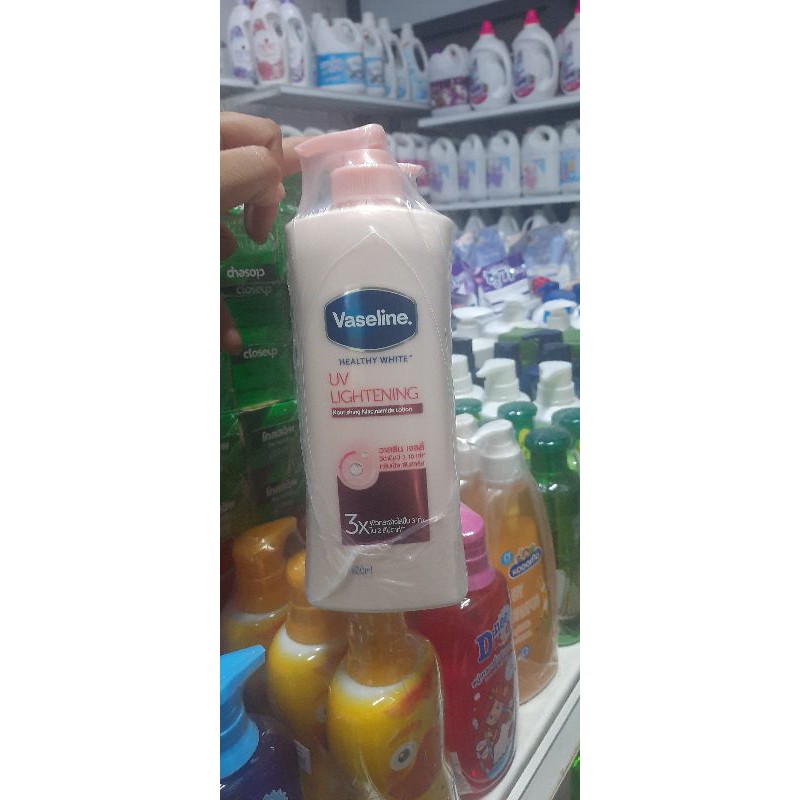 dưỡng thể làm trắng, chống nắng vaseline