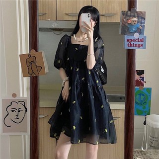 Đầm babydoll cổ vuông organza thêu hoa
