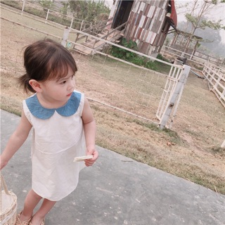 Váy cổ sen cho bé