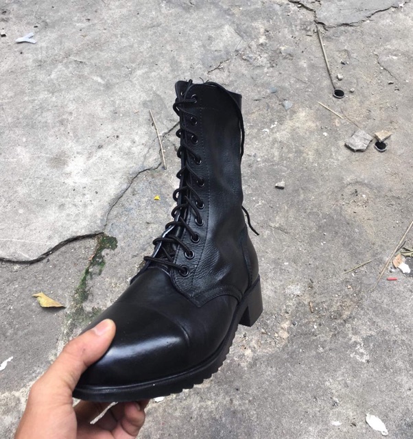 Thanh lý đôi combat boot size 38