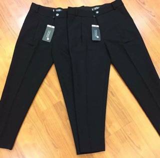 Quần vải baggy