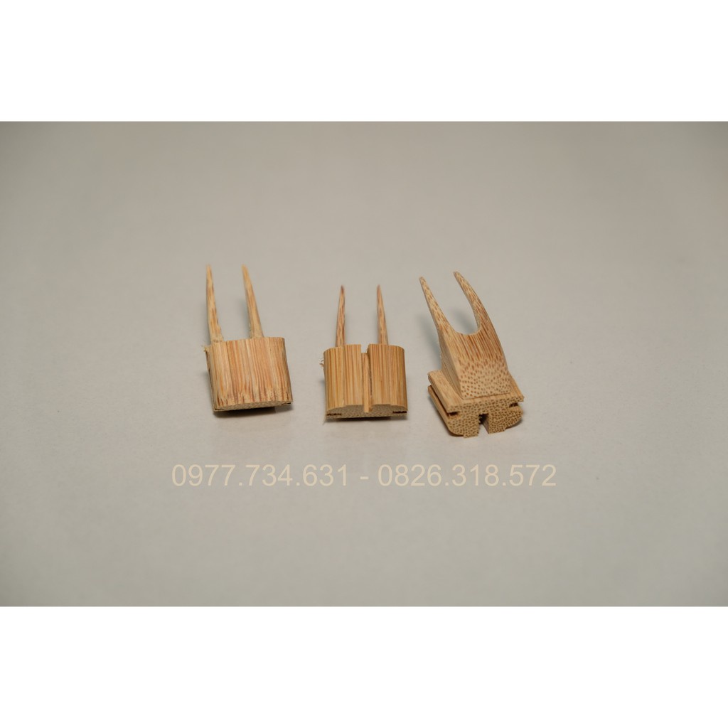 [Mã PET50K giảm Giảm 10% - Tối đa 50K đơn từ 250K] Xiên hoa quả cho chim Halosung xiên chuối cho chim cao cấp PK105