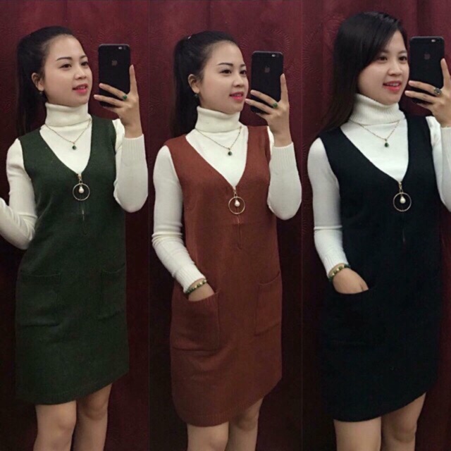 Váy len yếm