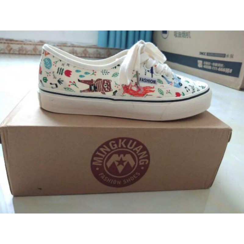 (Sẵn 39,40 Video+ảnh thật) Giày vans in hoạt hình cute | BigBuy360 - bigbuy360.vn