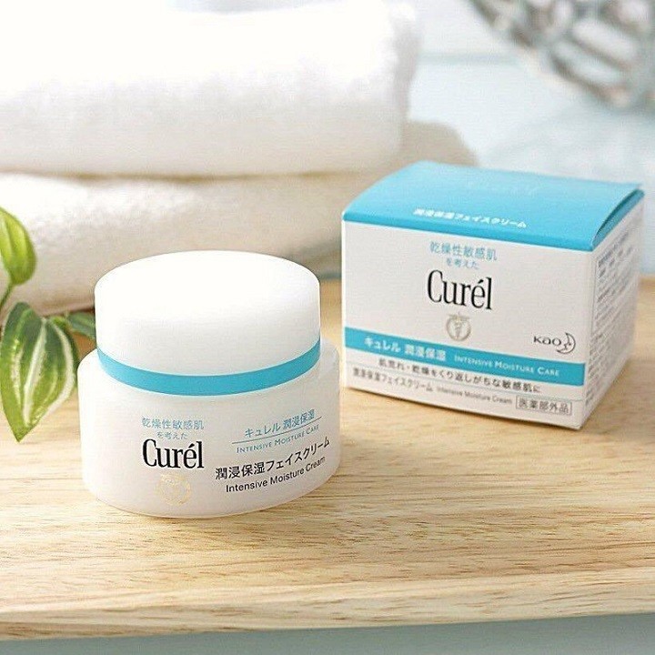 Kem dưỡng ẩm Curel intensive của Nhật cho da nhạy cảm - Kem Curel intensive moisture cream 40g