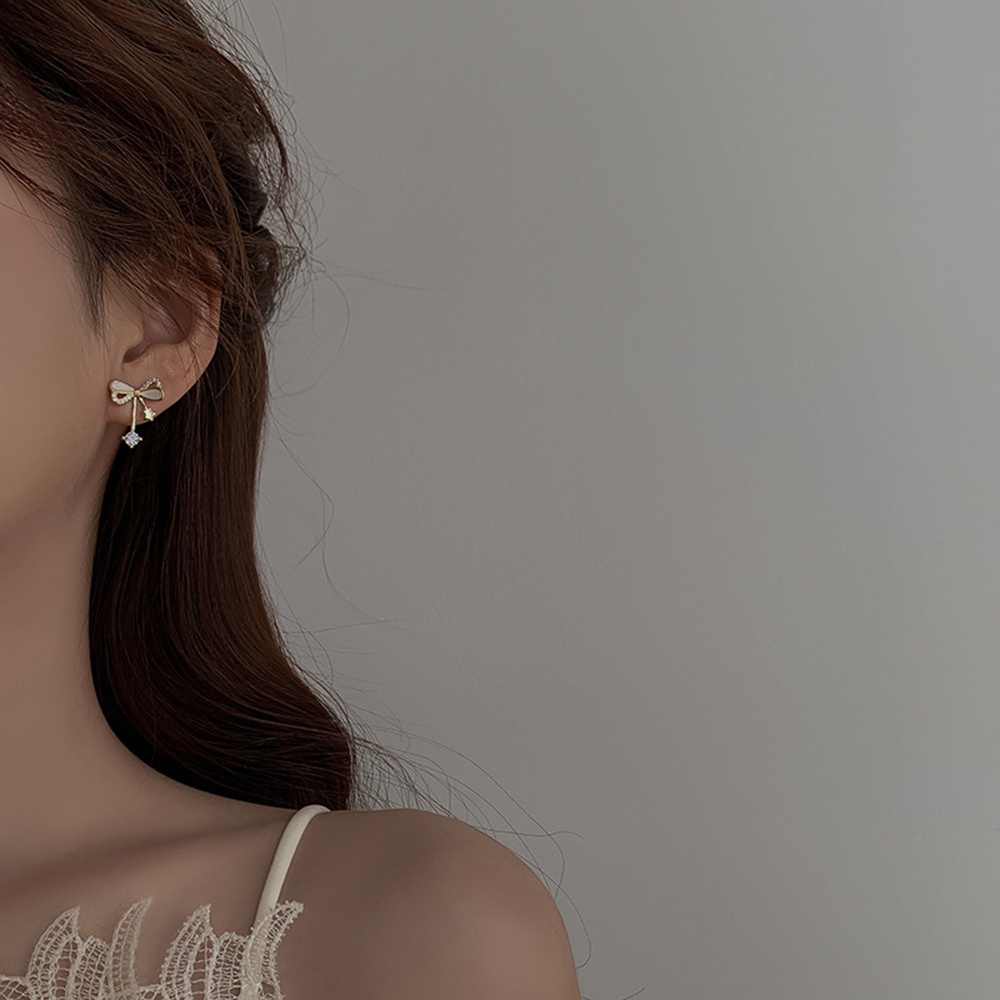 Đôi Bông Tai Hình Nơ Đính Đá Xinh Xắn Cho Nữ