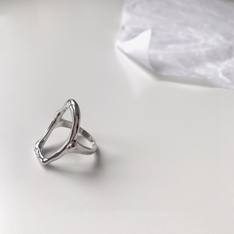 Nhẫn Hở Hình Oval B856