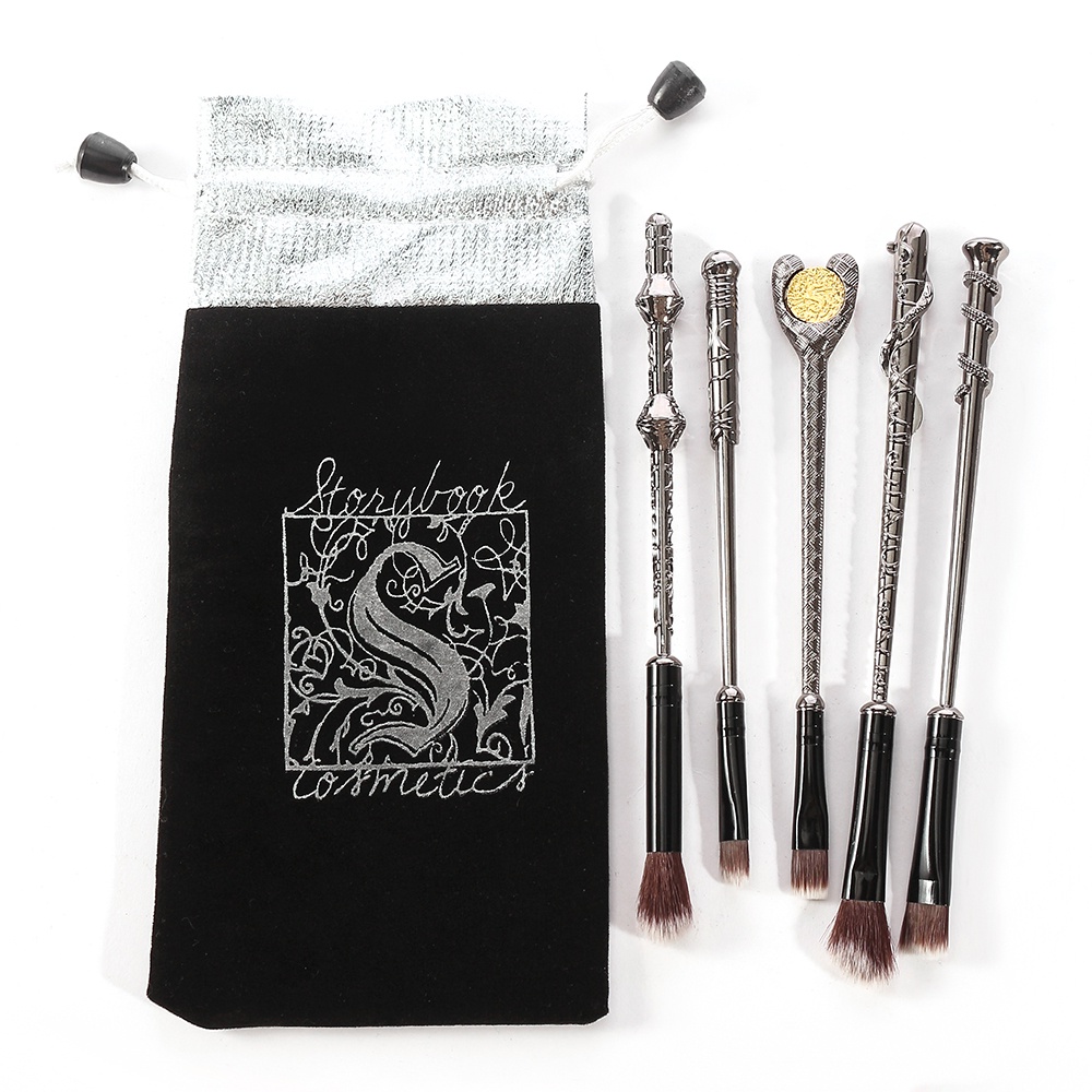 Set 5 cọ trang điểm thiết kế phong cách Harry Potter độc đáo