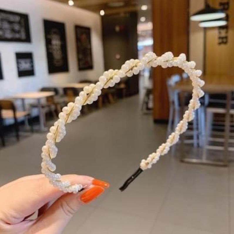Bờm tóc ngọc xoắn nơ