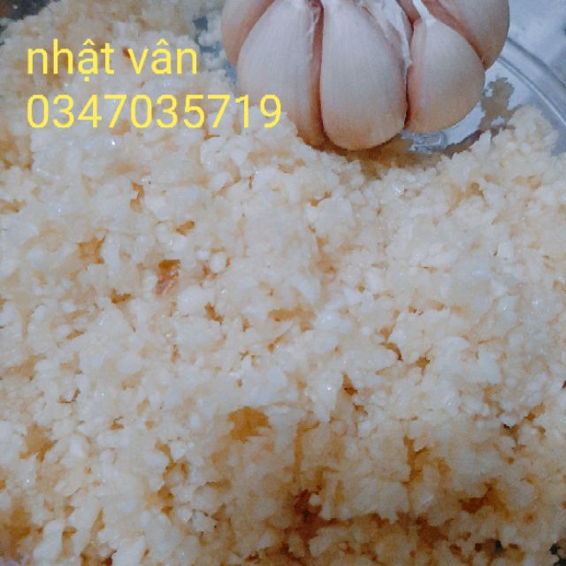 Sate thơm ngon dùng cùng bánh tráng phơi sương Củ Chi