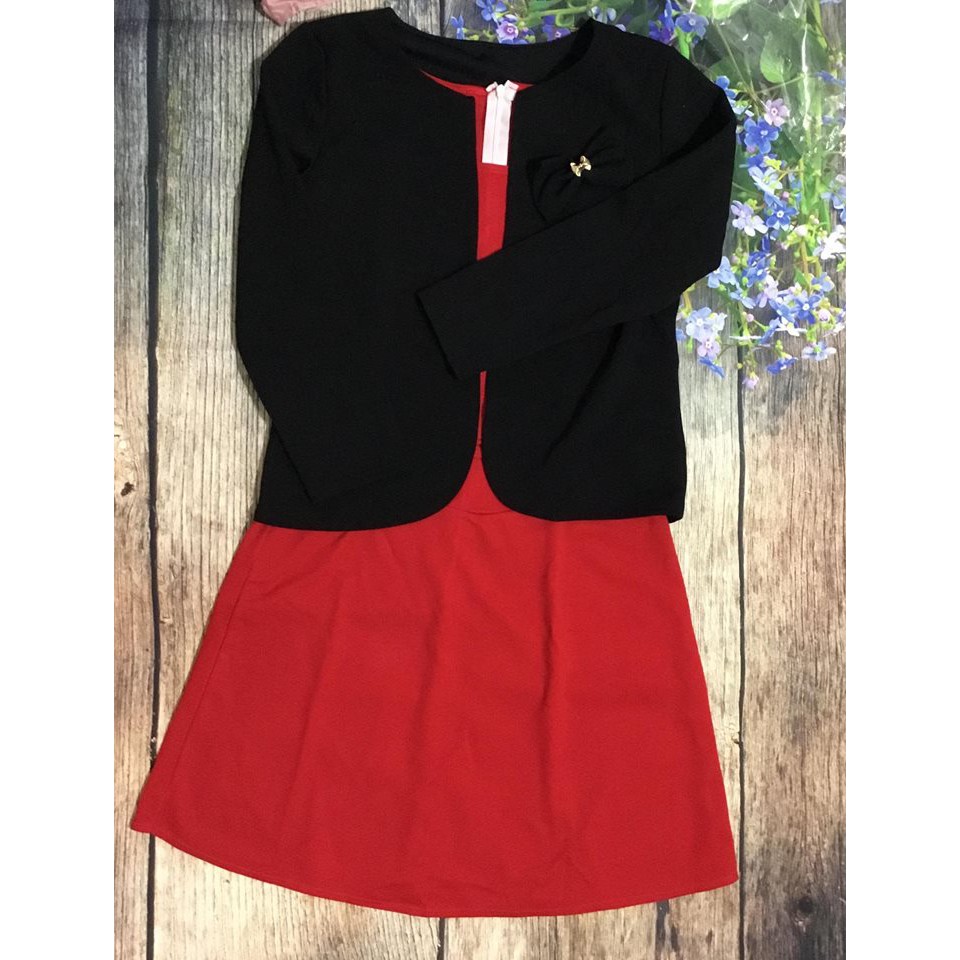 SET ĐẦM KÈM ÁO KHOÁC