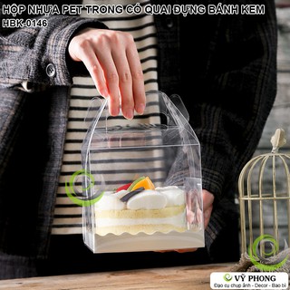 HỘP NHỰA PET TRONG SUỐT ĐỰNG BÁNH KEM BÁNH SINH NHẬT CÓ QUAI XÁCH KÈM ĐẾ HỘP PHONG CÁCH ÂU HÀN HBK-0146