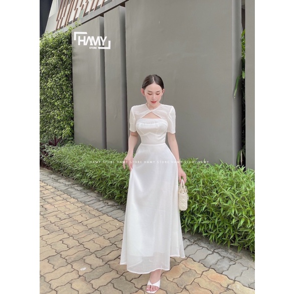 Đầm Dài Hở Cổ
