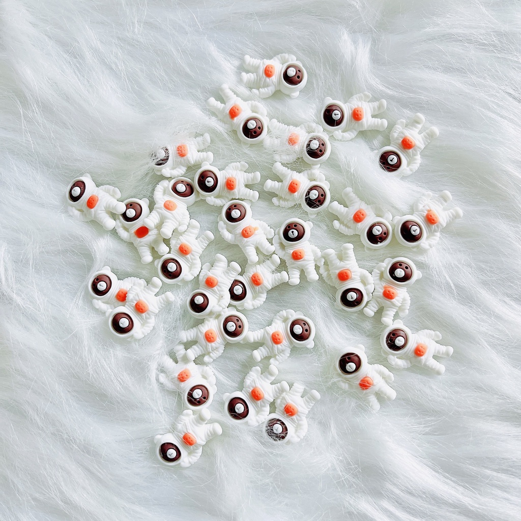 Charm vũ trụ cute Trang Trí / Ốp Điện Thoại / Mô Hình / Gắn Dép Crocs