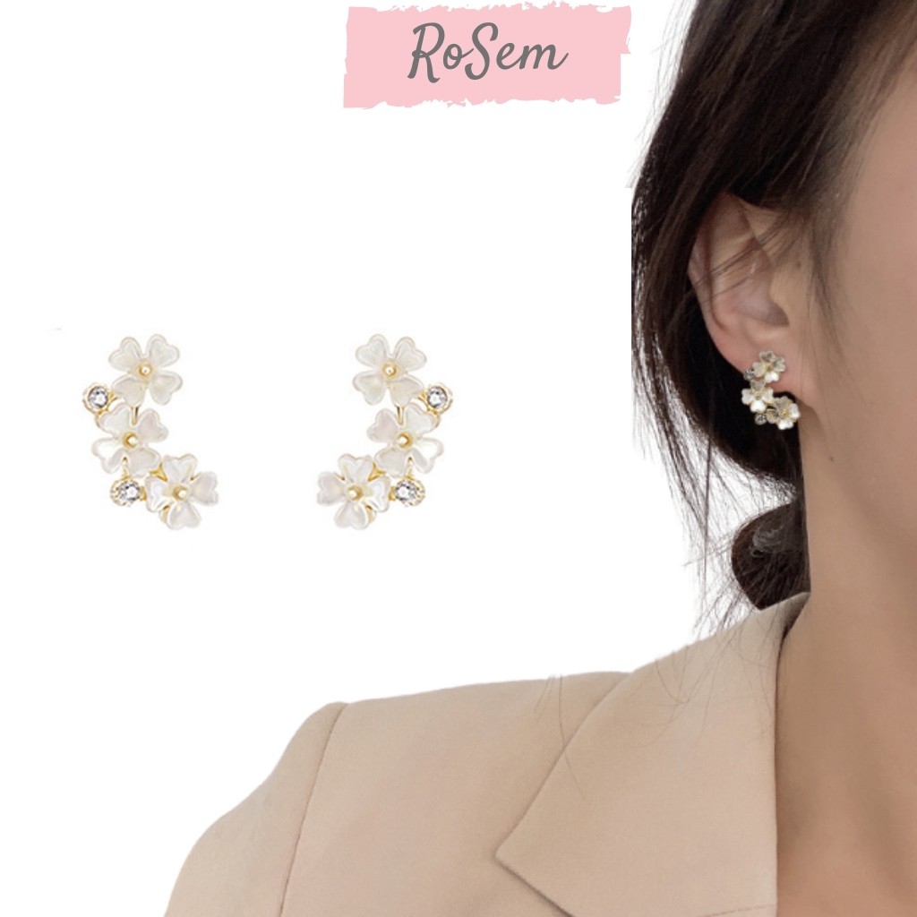 Khuyên tai bạc 925 kết đá nhân tạo hình hoa li ti xinh xắn