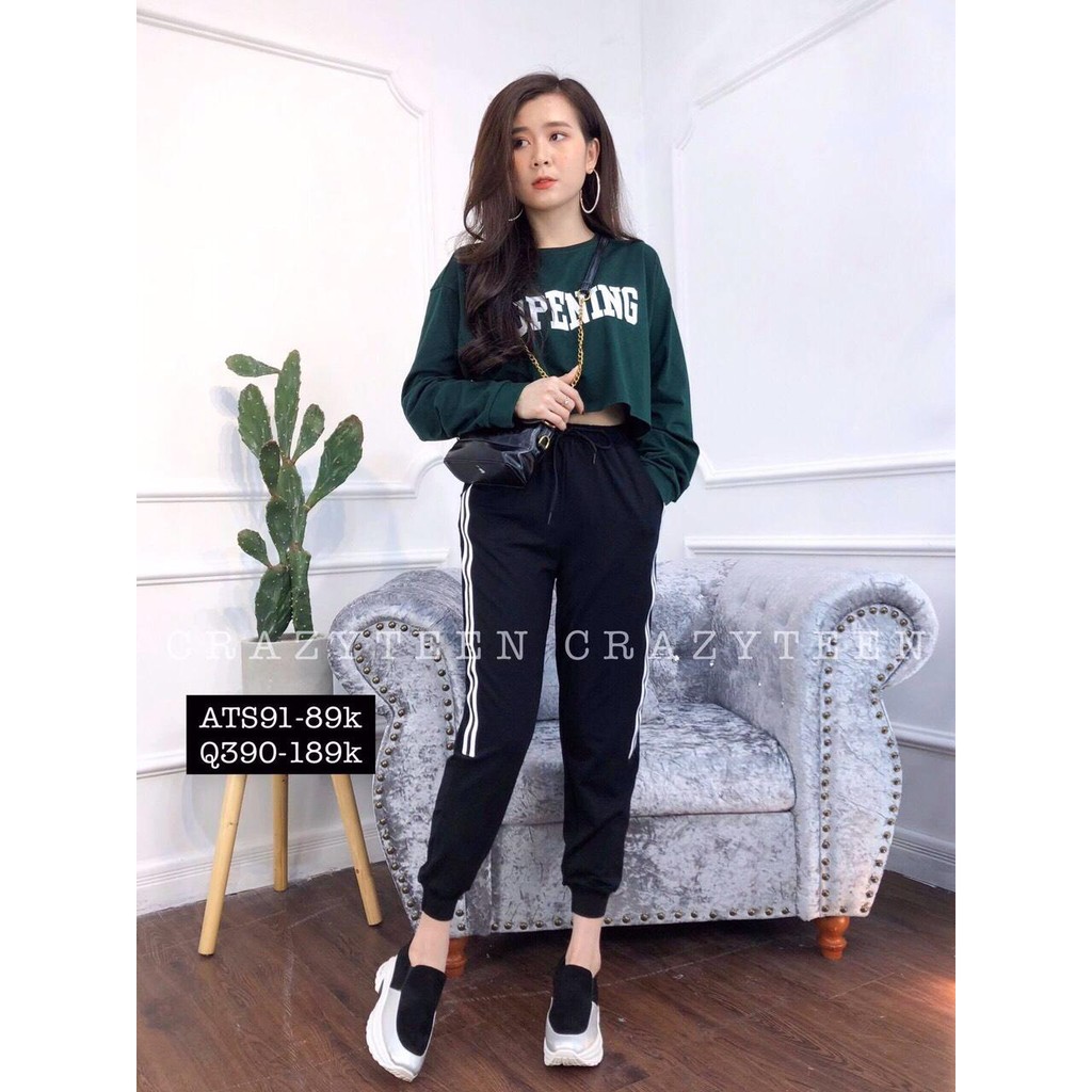 Sét Áo Thun Tay Dài Form Croptop In Chữ OPENING Kết Hợp Quần Dài Phối Viền Đùi Cực Chất TTS1043