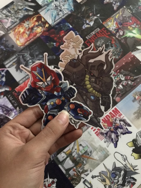 Combo 100 sticker gundam dán nón bảo hiểm vali laptop keo xe