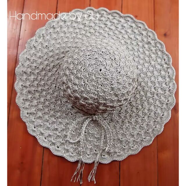 Mũ rộng vành handmade