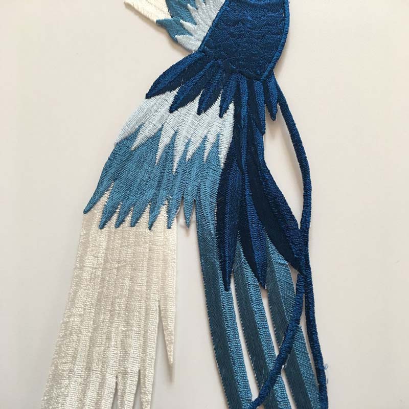 Set 4 Miếng Dán Ủi Quần Áo Hình Hoa Và Chim