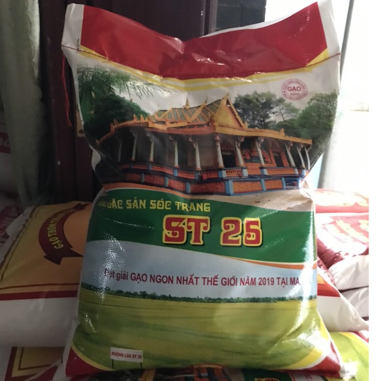 [GIAO HỎA TỐC HCM] GẠO ST25 Đặc sản Sóc Trăng không pha 5kg - Gạo dẻo thơm ngon