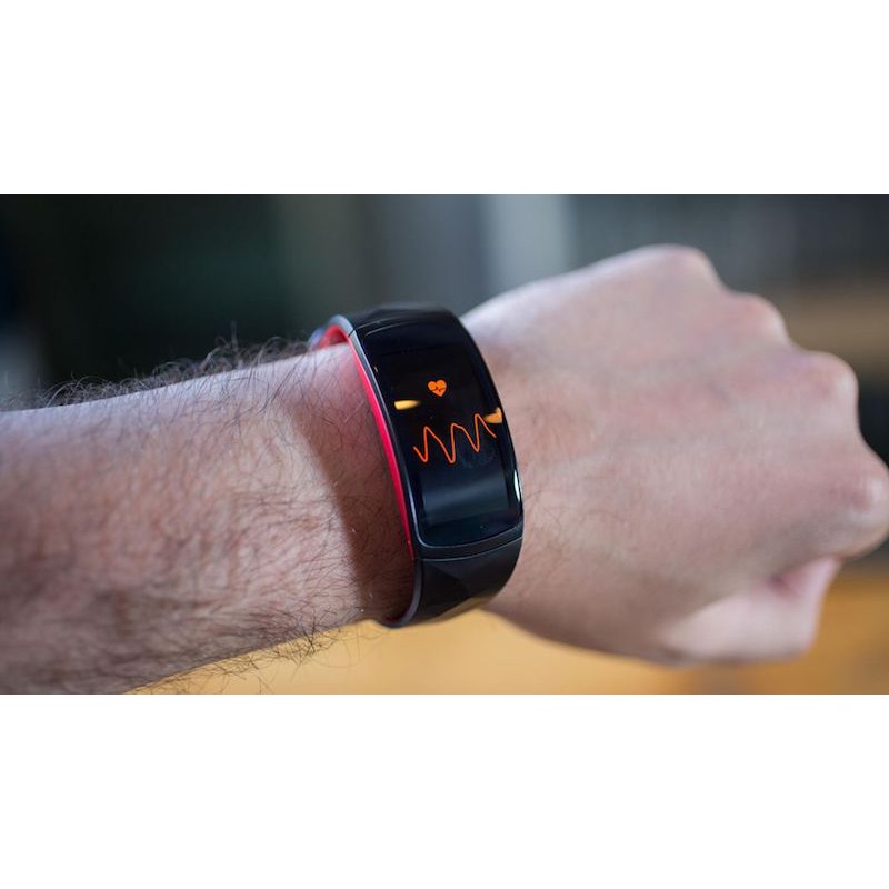 Đồng Hồ Thông Minh samsung Gear Fit 2 Pro .