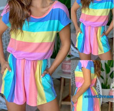 Jumpsuit Tay Ngắn Cổ Tròn Kẻ Sọc Cầu Vồng Dễ Thương Xinh Xắn Cho Nữ