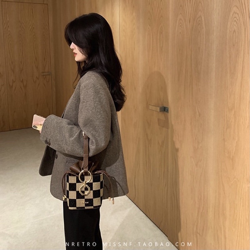 TÚI XÁCH HỘP VUÔNG CHIO’2ND KẺ CARO