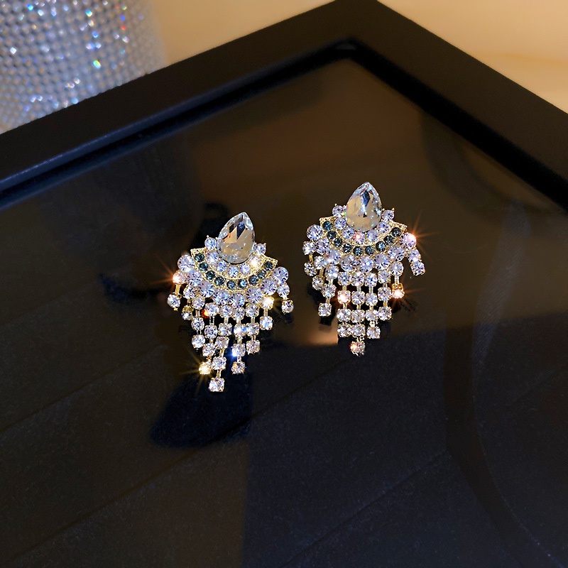 Bông Tai Mạ Bạc 925 Hình Giọt Nước Đính Đá Thời Trang Hàn Quốc Cho Nữ