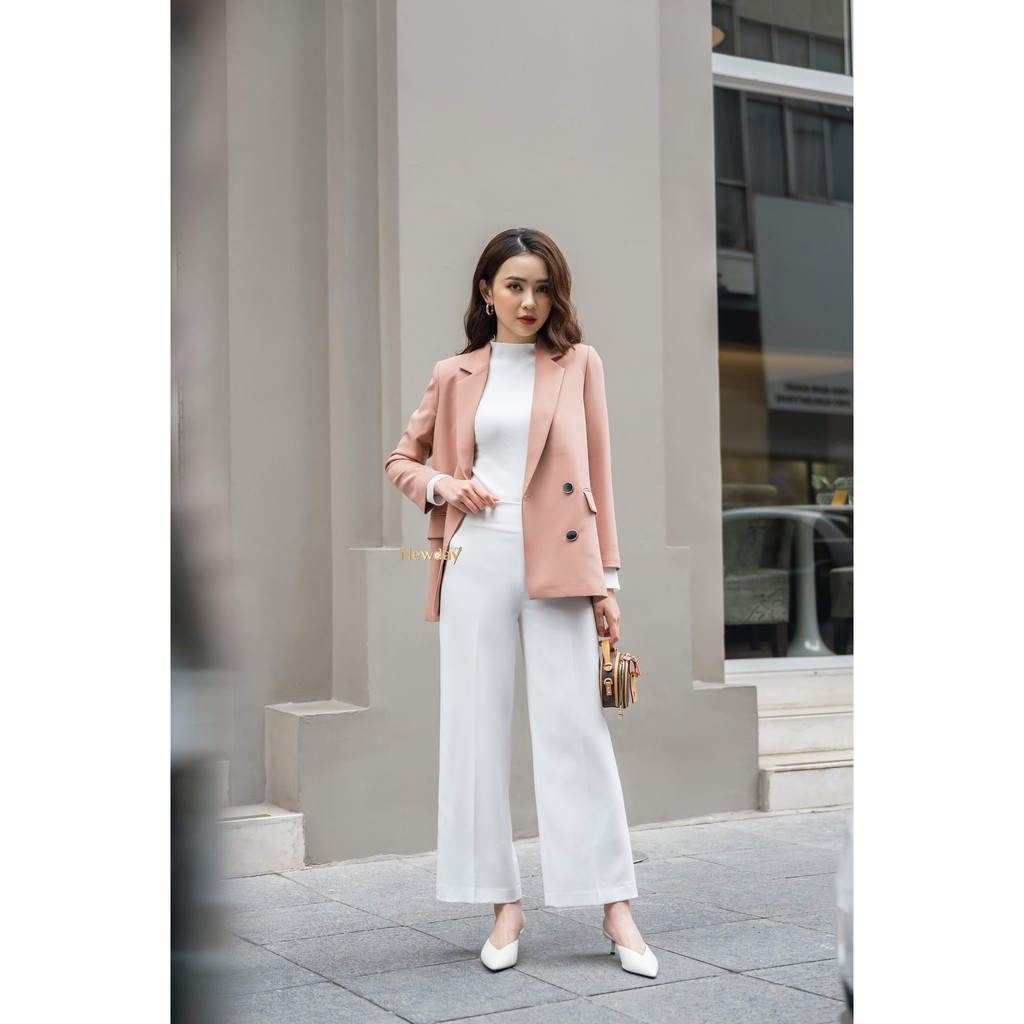 NEW DAY_ Áo vest suông xẻ sau cúc viền | BigBuy360 - bigbuy360.vn