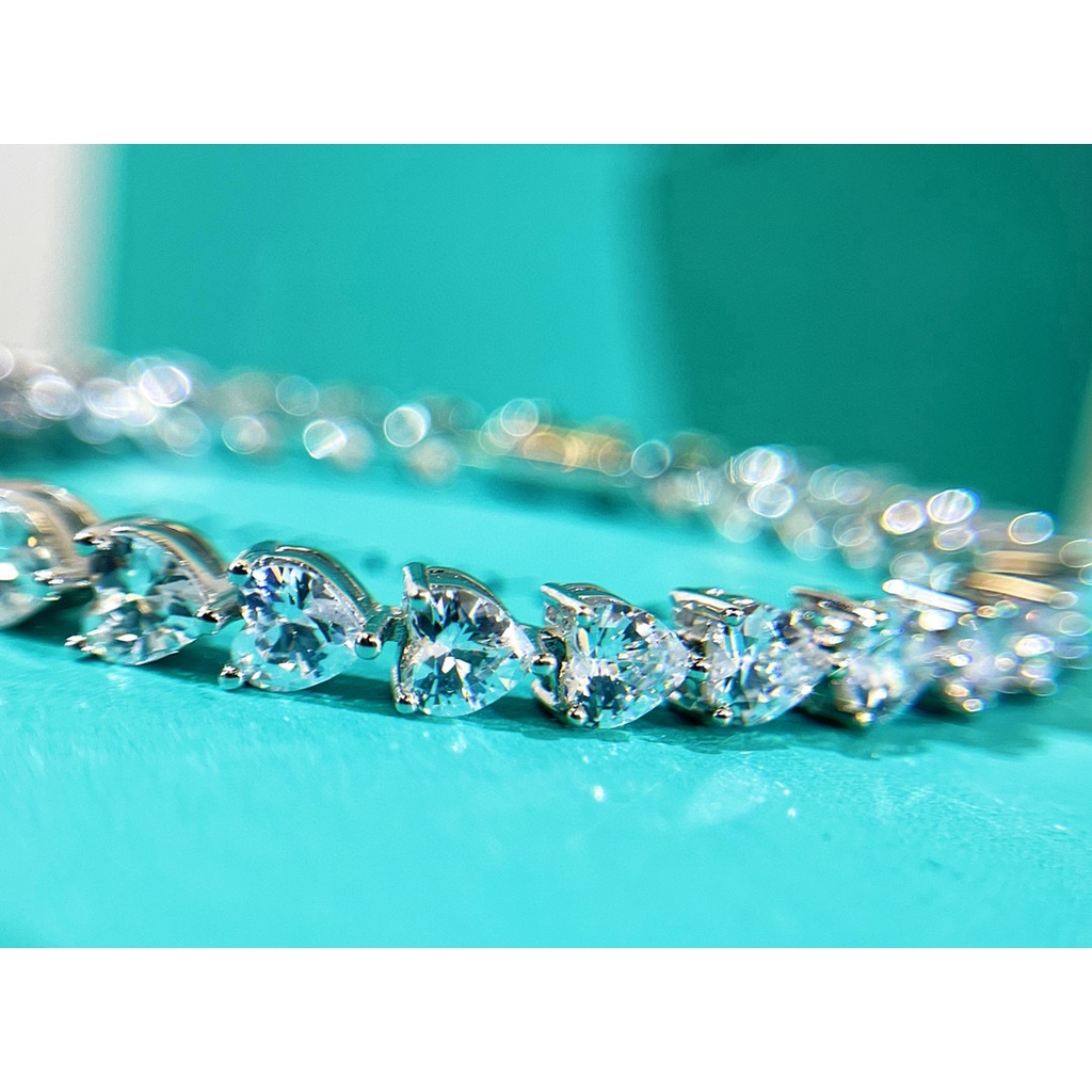 Vòng Tay Mạ Bạc S925 Đính Kim Cương Hình Trái Tim Sang Trọng Cho Nữ