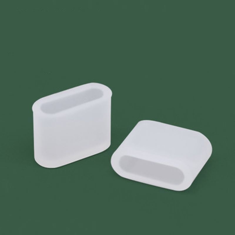 Nắp Silicon Trong Suốt Bọc Cổng Sạc Type-C Chống Bụi Bẩn Tiện Dụng