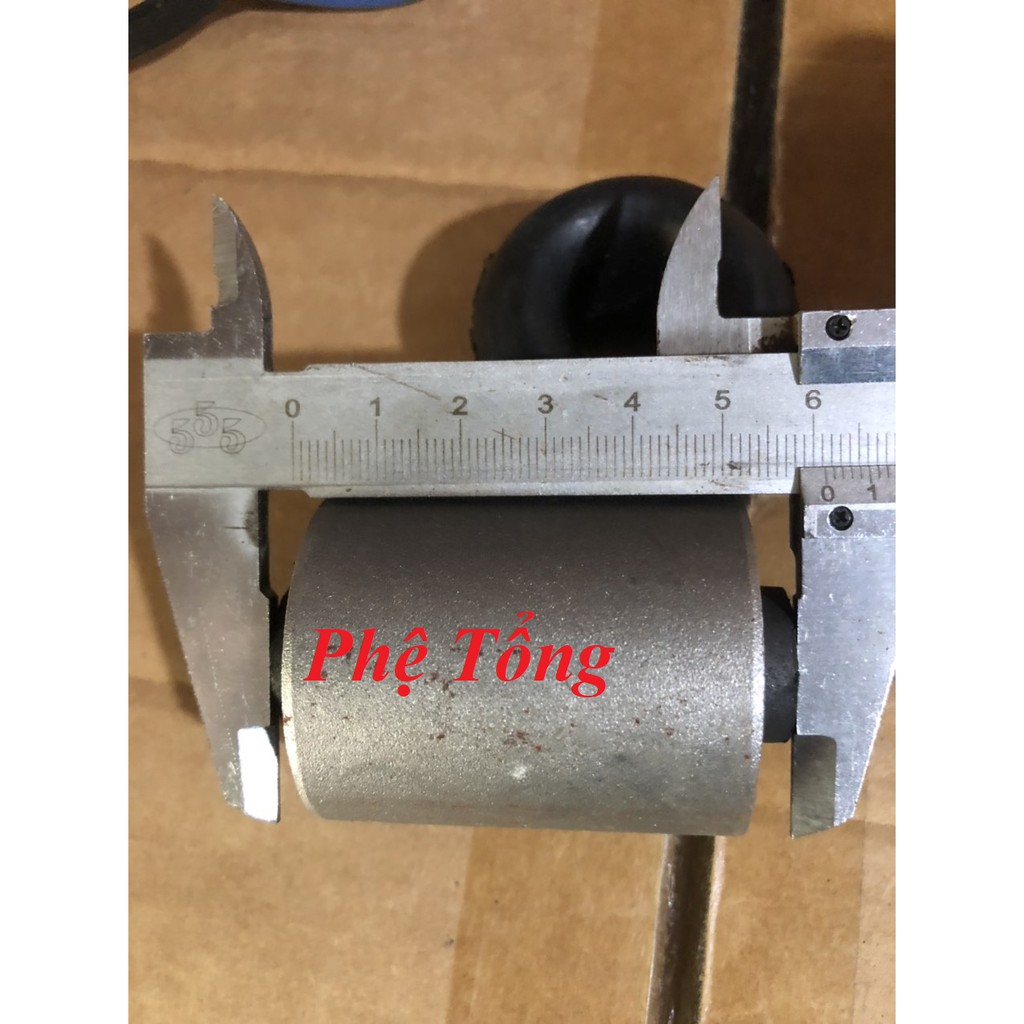 Ắc nhíp sắt DONGBEN 870, X30 , SYM T880 giá bán 1 bộ 2 quả cho 1 xe
