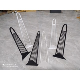 chân sắt hairpin leg nhiều thanh lan độc đáo