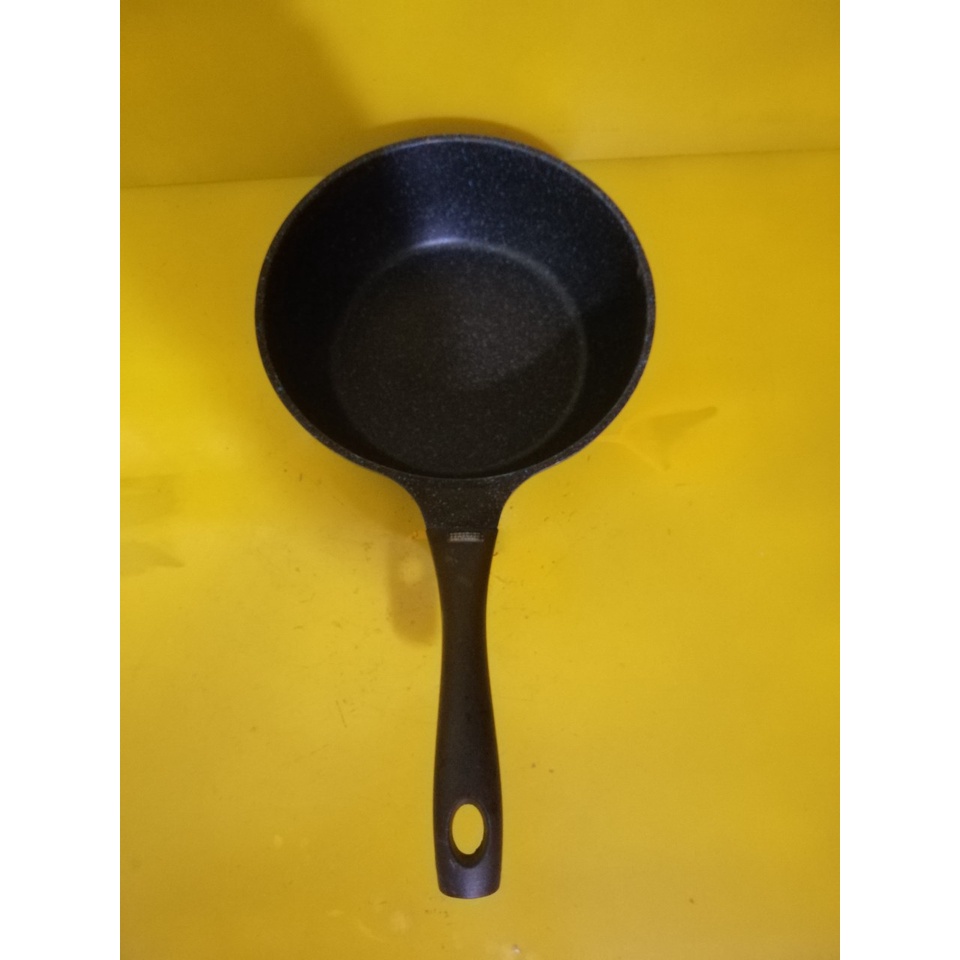 Chảo chống dính nội địa Nhật, size 25cm, cao 8cm (mã 575KT), Không dùng từ