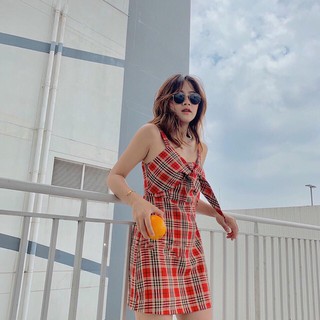 Đầm kẻ caro cột nơ ngực