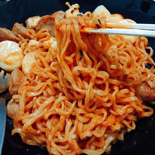 Mì SamYang phô mai carbonara hồng 130G