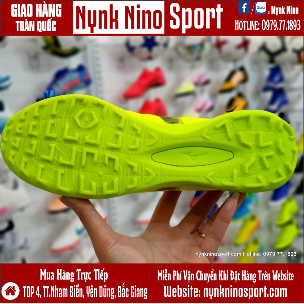 Giày Bóng Đá Mizuno Morelia Neo III Vàng Vạch Đen TF