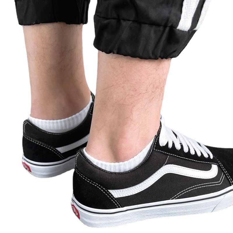 Tất Vớ Cổ Ngắn Trơn Dày Nam Nữ Cotton Trắng Đen Phong Cách Unisex Hàn Quốc MONEYSOCKS VN081