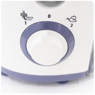 Máy Ép Trái Cây Philips HR1811