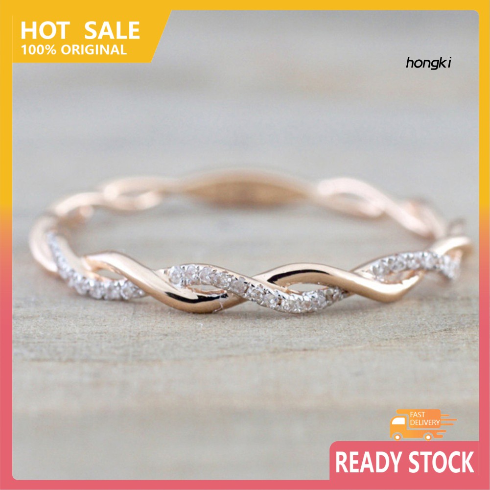 Nhẫn đính đá giả thời trang cho nữ