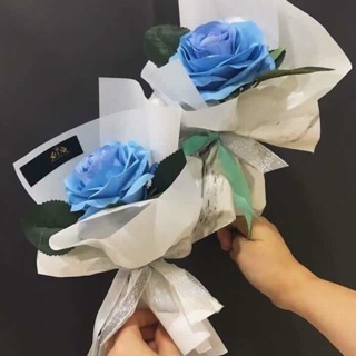 Hoa bó một đơn màu xanh dương