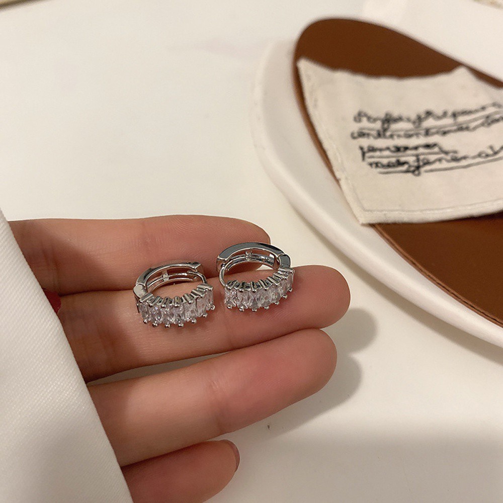 Khuyên Tai Vòng Tròn Nhiều Màu Thời Trang Cổ Điển Cho Nữ