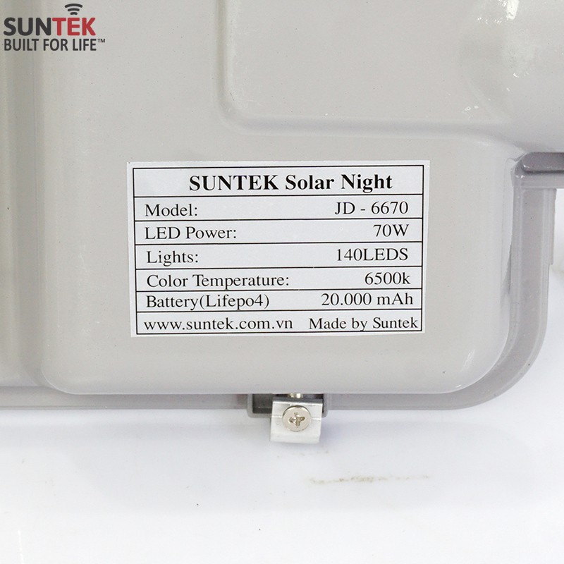 Đèn đường năng lượng mặt trời SUNTEK JD-6670