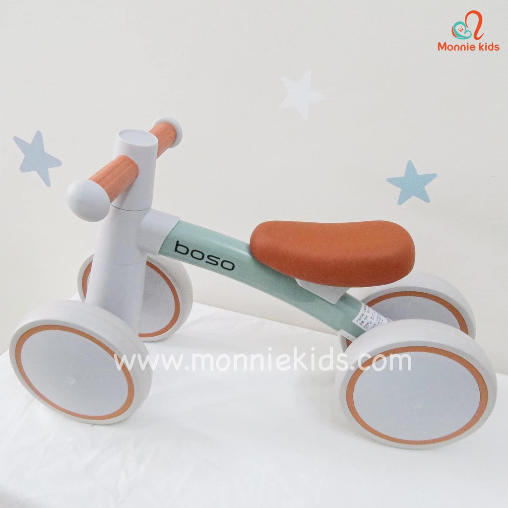 Xe chòi chân BOSO 4 bánh, xe chòi chân rộng rãi cứng cáp an toàn cho bé - Monnie Kids